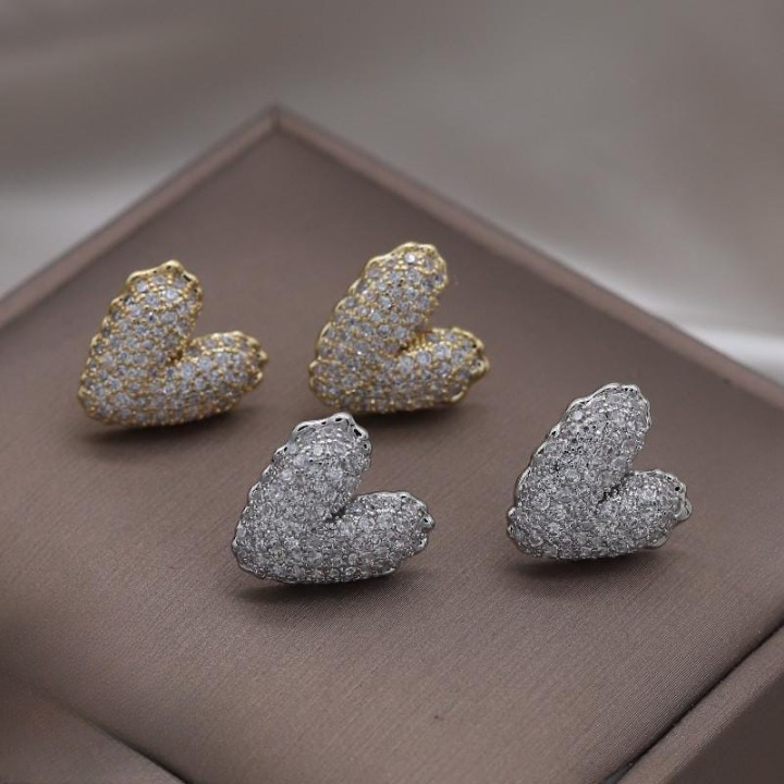 Zircon Heart Stud korean Earrings