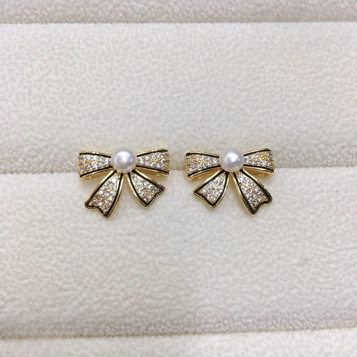 Bow Shape Zircon Pearl Earrings