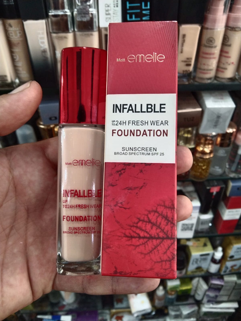 Emelie Cosmetics Infallible 24H Fresh Wear Foundation