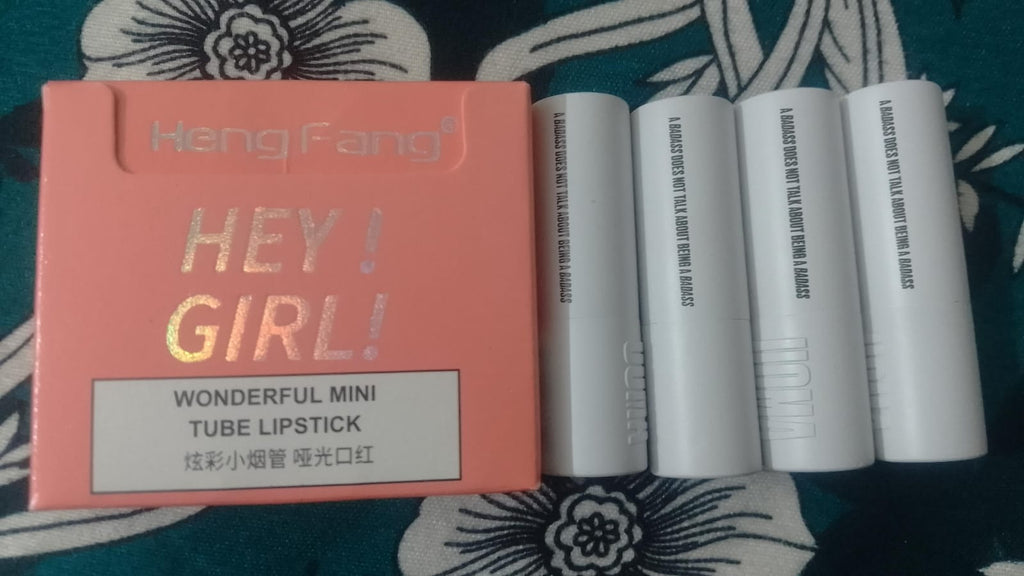 4 Pcs Lipstick Set Creamy Multicolor