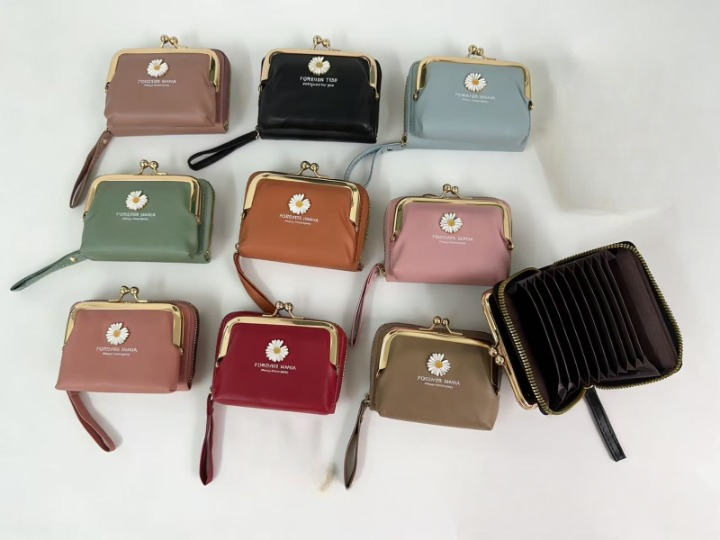 Premium Women’s Mini Wallet – Luxury Ladies Card Holder