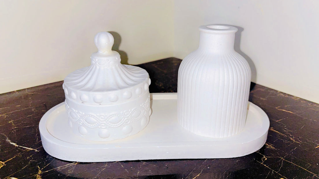 Organizer & Home Decor Set with Oval Tray